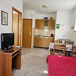 Marketic Apartman *