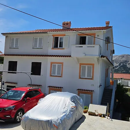 Apartment Marketic