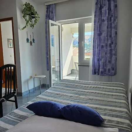 Apartment Marketic *