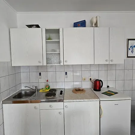 Apartment Marketic