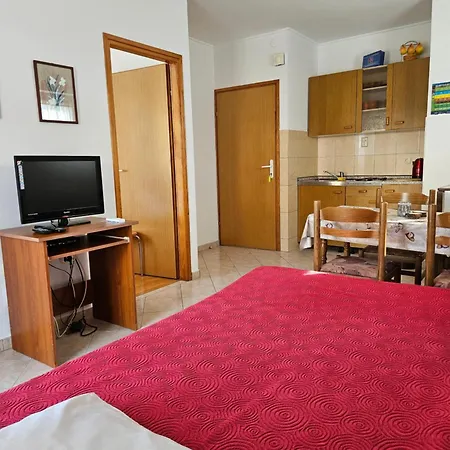 Marketic Apartment
