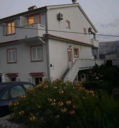 Marketic Baska (Krk)