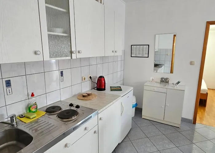 Apartment Marketic *
